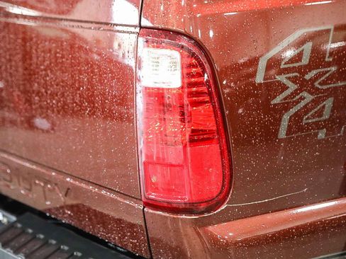 Used 2016 Ford F350 Lariat w/ Lariat Interior Package image 9