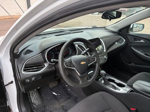 Used 2023 Chevrolet Malibu LT w/ Driver Confidence Package FWD image 34