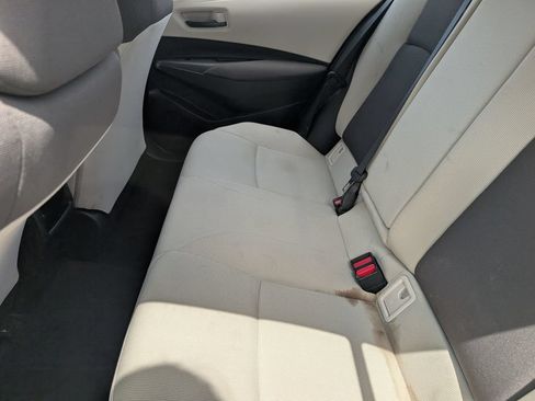 Used 2022 Toyota Corolla LE FWD image 7