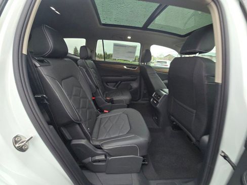 New 2026 Volkswagen Atlas SE AWD/4WD image 15