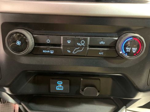 Used 2023 Ford F150 XLT image 7