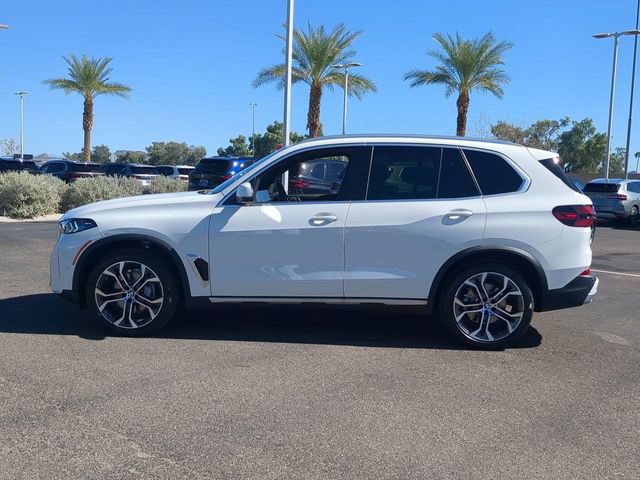 Used 2026 BMW X5 sDrive40i w/ Premium Package RWD image 9