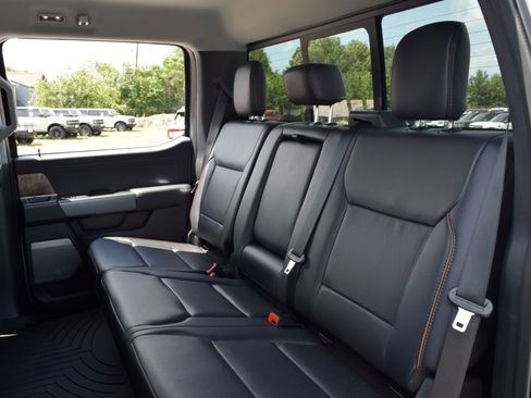 New 2026 Ford F250 Lariat w/ Chrome Package AWD/4WD image 17