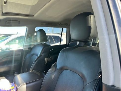 Used 2019 INFINITI QX80 Luxe image 27
