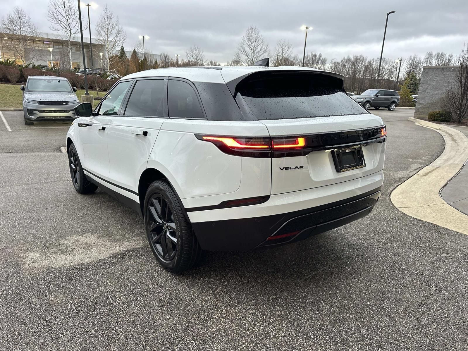New 2026 Land Rover Range Rover Velar S AWD/4WD image 7
