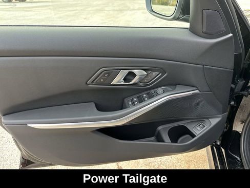 Used 2025 BMW 330i xDrive 330i xDrive w/ M Sport Package image 17