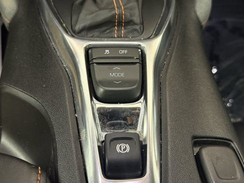 Used 2017 Chevrolet Camaro LT RWD image 22