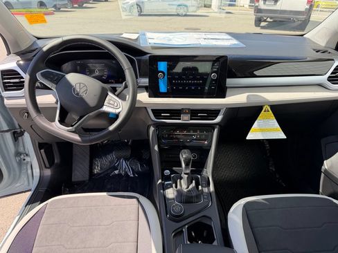 New 2026 Volkswagen Taos SE AWD/4WD image 16