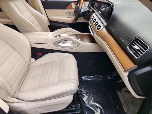 Used 2022 Mercedes-Benz GLE 450 4MATIC image 3