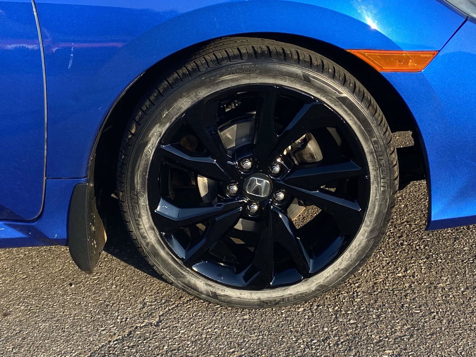 Used 2019 Honda Civic Sport image 11