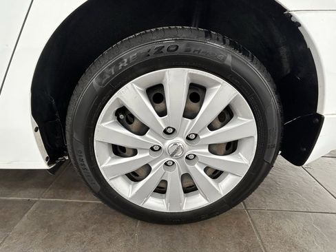 Used 2019 Nissan Sentra S image 31