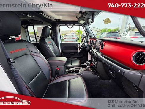 Used 2022 Jeep Wrangler Unlimited Rubicon AWD/4WD image 24