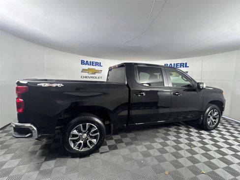 Used 2024 Chevrolet Silverado 1500 LT AWD/4WD image 6
