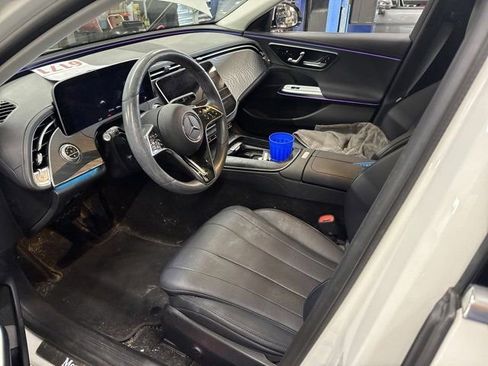 Certified 2024 Mercedes-Benz E 350 4MATIC Sedan image 2