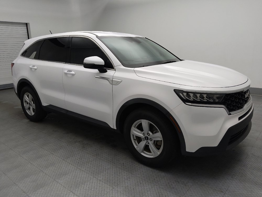 Used 2022 Kia Sorento LX FWD image 11