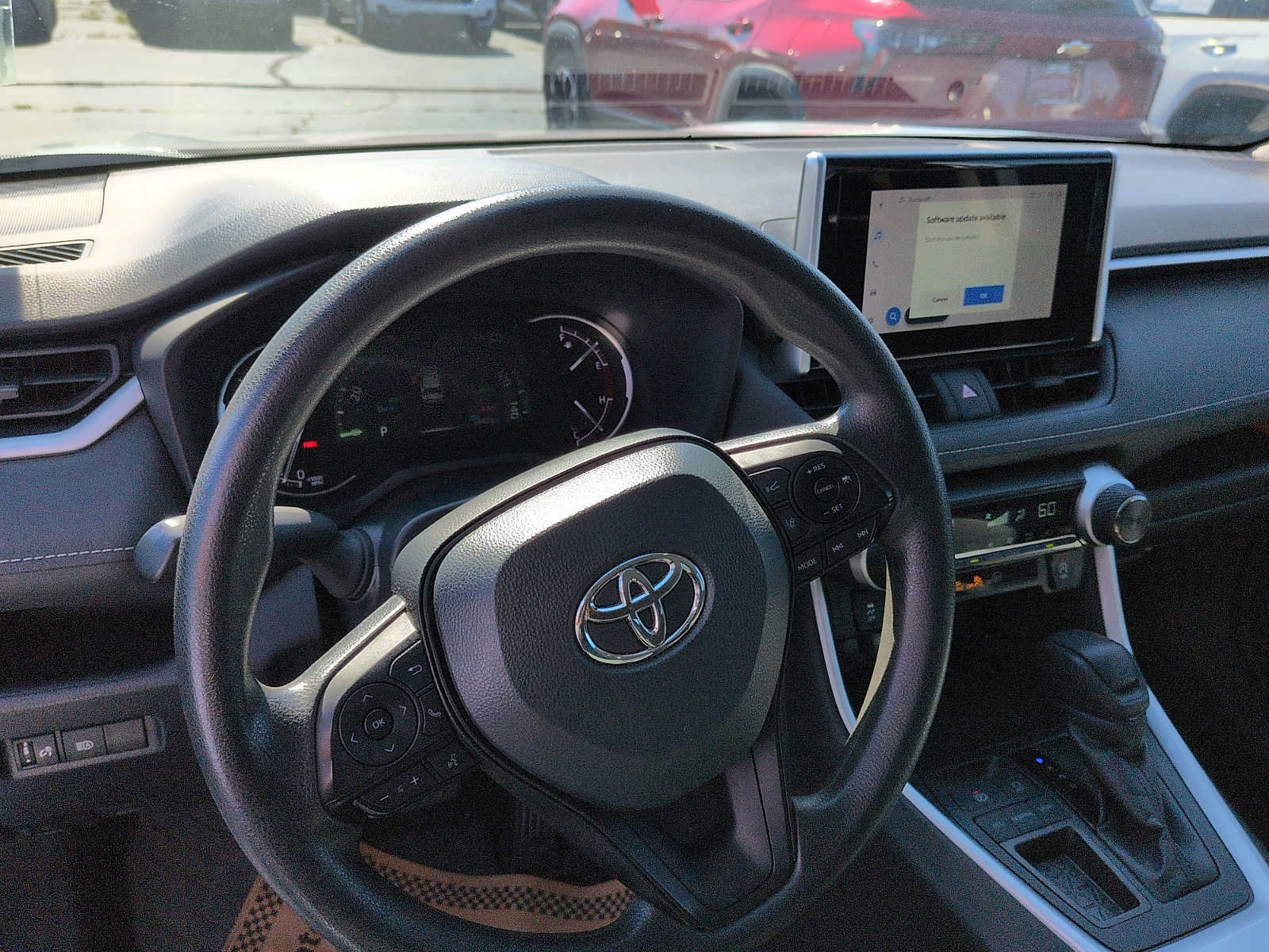 Used 2024 Toyota RAV4 XLE FWD image 12