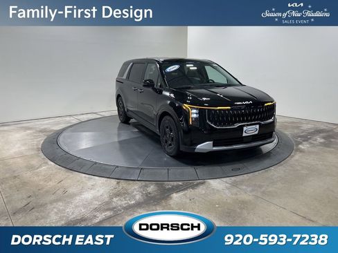 New 2026 Kia Carnival image 3