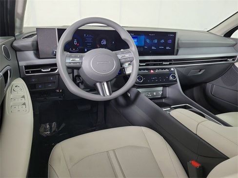 Certified 2025 Hyundai Sonata SEL image 19