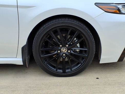 Used 2024 Toyota Camry XSE w/ Navigation Package FWD image 4