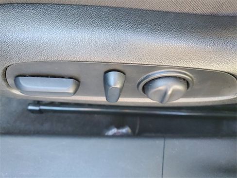 Used 2024 Chevrolet Malibu LT image 19