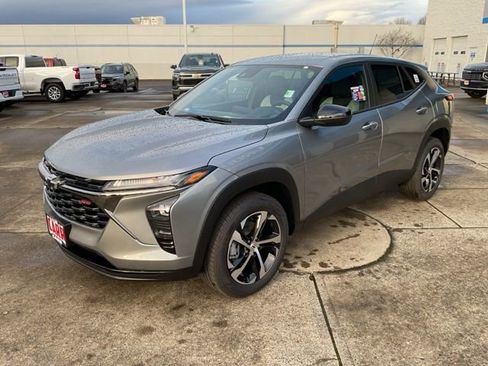 New 2026 Chevrolet Trax RS w/ Driver Confidence Package image 4