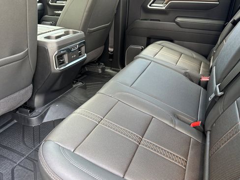 New 2026 Chevrolet Silverado 1500 High Country AWD/4WD image 11