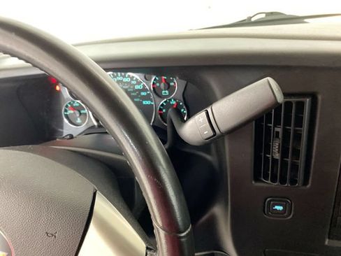 Used 2016 Chevrolet Express 3500 LT w/ LT Preferred Equipment Group RWD image 43