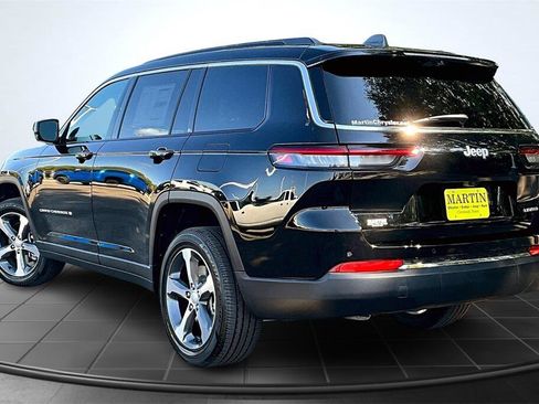 New 2025 Jeep Grand Cherokee L Limited w/ Luxury Tech Group II image 3