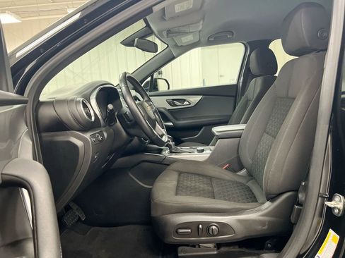 Used 2020 Chevrolet Blazer LT image 19