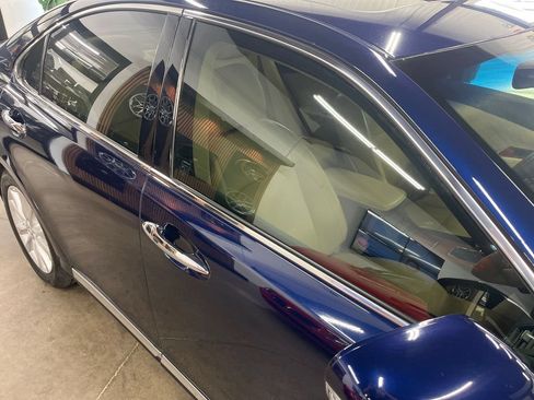 Used 2011 Lexus ES 350 FWD image 28