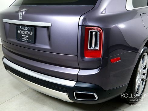 Used 2020 Rolls-Royce Cullinan AWD/4WD image 42