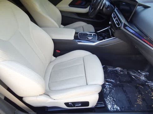 Used 2024 BMW 230i Coupe w/ Premium Package RWD image 9