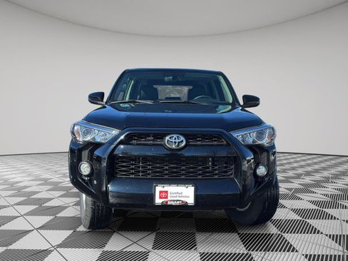 Used 2019 Toyota 4Runner SR5 Premium image 5