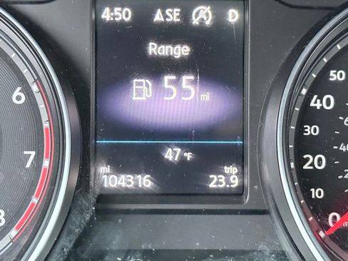 Used 2019 Volkswagen Atlas SE w/ Towing Package image 16