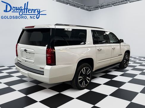 Used 2020 Chevrolet Suburban Premier image 5
