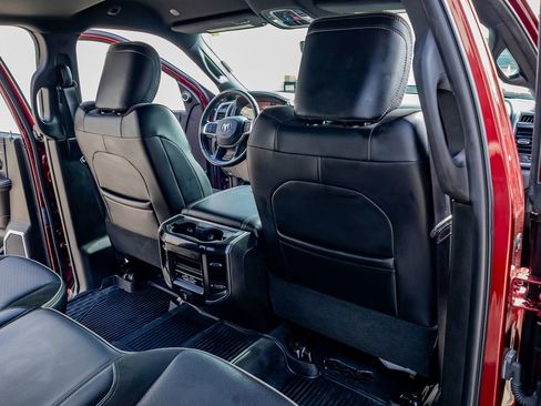 Used 2019 RAM 3500 Laramie image 31