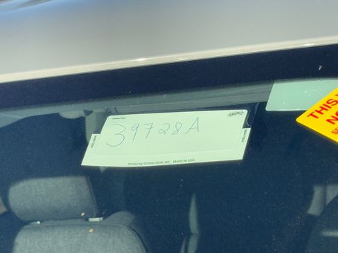 Used 2024 Ford Maverick XLT w/ XLT Luxury Package image 13