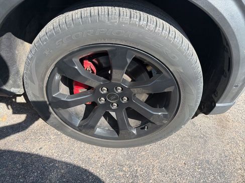 Used 2022 Ford Explorer ST w/ Equipment Group 401A image 8