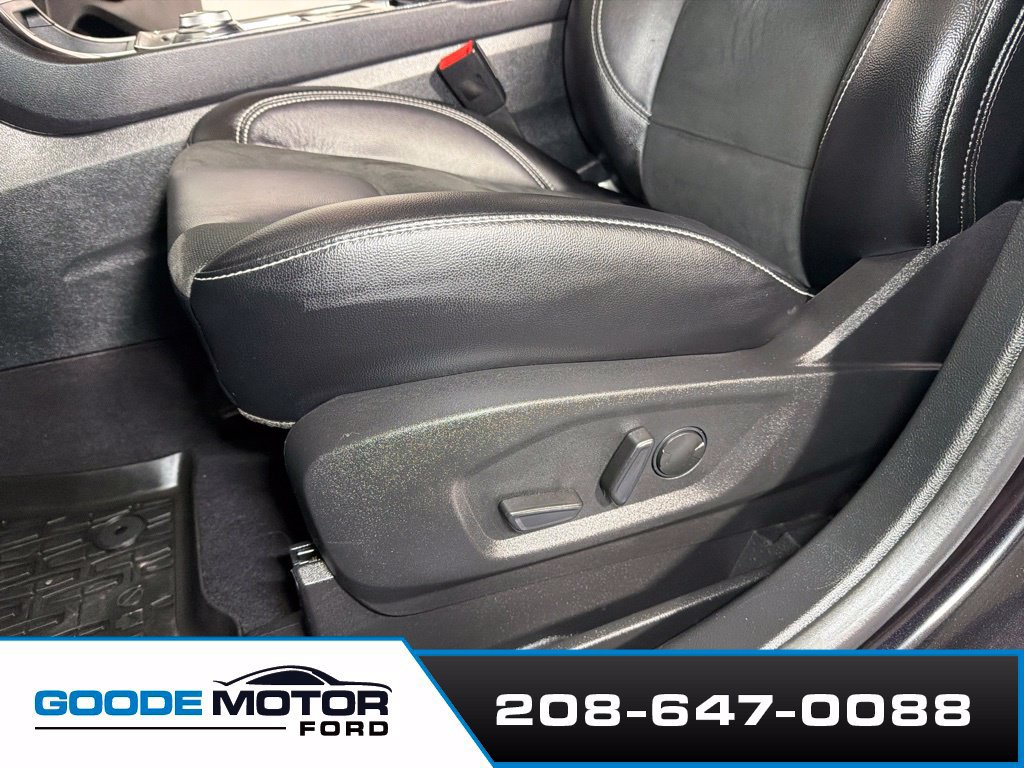 Used 2024 Ford Edge ST w/ Equipment Group 401A AWD/4WD image 11
