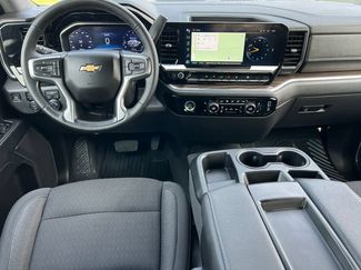Used 2024 Chevrolet Silverado 1500 LT AWD/4WD video 2