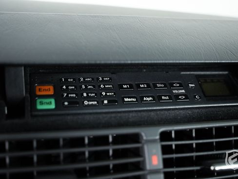 Used 1995 Mercedes-Benz S 500 Coupe image 33