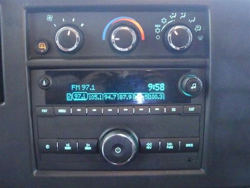 Used 2023 Chevrolet Express 2500 w/ Driver Convenience Package image 14