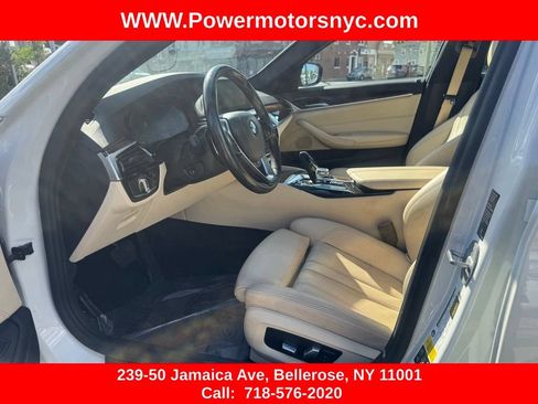 Used 2020 BMW 530i xDrive w/ Convenience Package AWD/4WD image 23