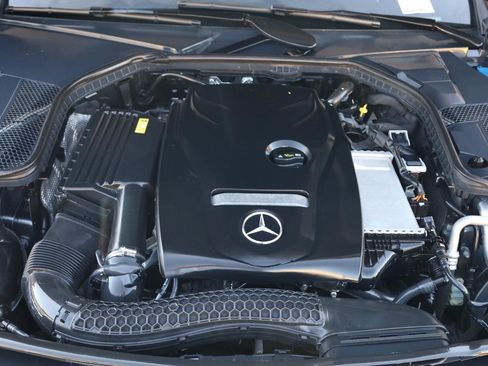 Used 2018 Mercedes-Benz C 300 4MATIC Cabriolet image 18