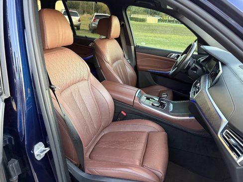 Used 2020 BMW X5 xDrive40i w/ M Sport Package image 24