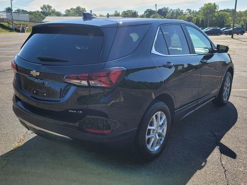 Used 2023 Chevrolet Equinox LT w/ Driver Convenience Package image 12