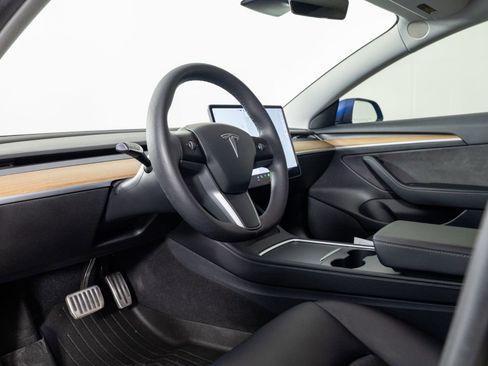 Used 2021 Tesla Model 3 Long Range image 14