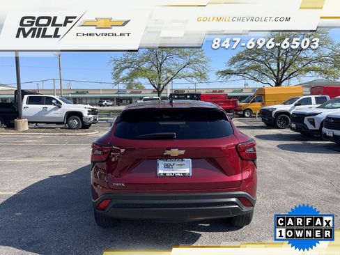 Used 2025 Chevrolet Trax LS w/ LS Convenience Package FWD image 8