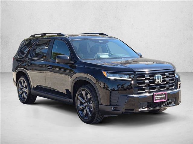 Used 2026 Honda Pilot Sport image 3