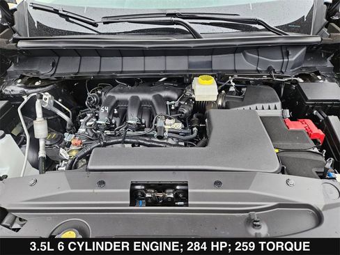 New 2026 Nissan Pathfinder SL image 32